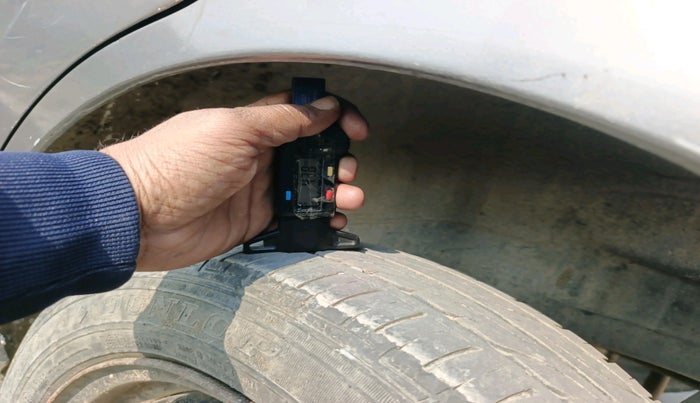 2018 Maruti Wagon R 1.0 VXI AMT, Petrol, Automatic, 76,715 km, tyre