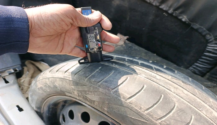 2018 Maruti Wagon R 1.0 VXI AMT, Petrol, Automatic, 76,715 km, tyre