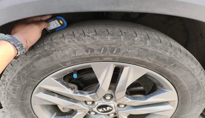 2021 KIA SELTOS HTX IVT 1.5 PETROL, Petrol, Automatic, 29,712 km, tyre