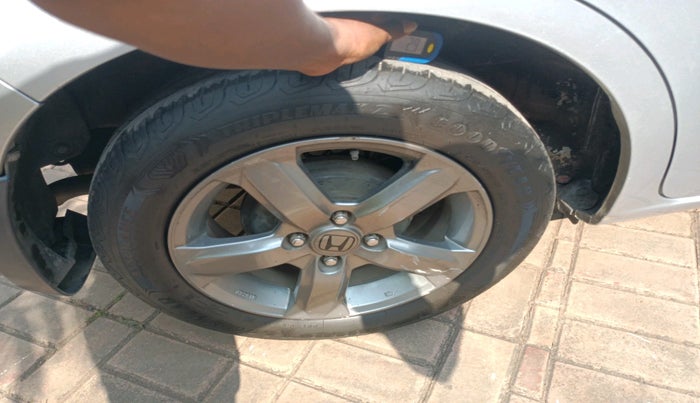 2012 Honda Jazz 1.2L I-VTEC X, Petrol, Manual, 87,561 km, tyre