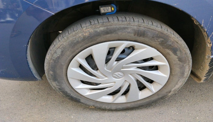 2019 Maruti Ertiga VXI SHVS, Petrol, Manual, 36,173 km, tyre