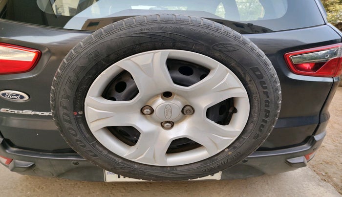 2014 Ford Ecosport AMBIENTE 1.5L PETROL, Petrol, Manual, 71,138 km, tyre