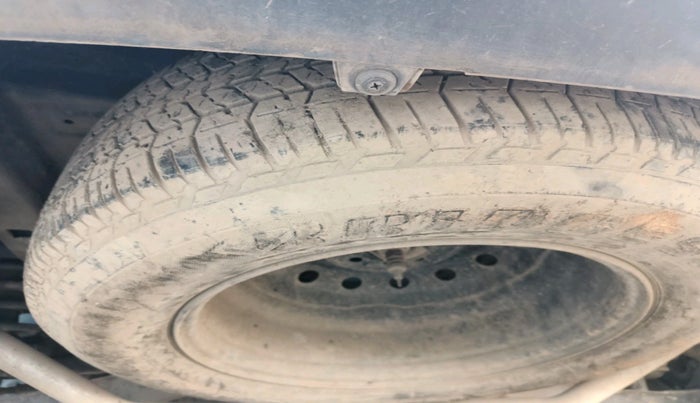 2015 Mahindra XUV500 W6, Diesel, Manual, 63,140 km, tyre