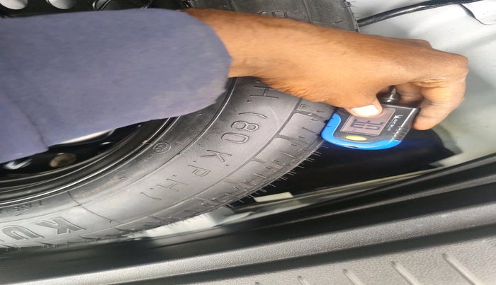 2022 Hyundai KONA ELECTRIC PREMIUM DUAL TONE, Electric, Automatic, 71,735 km, tyre