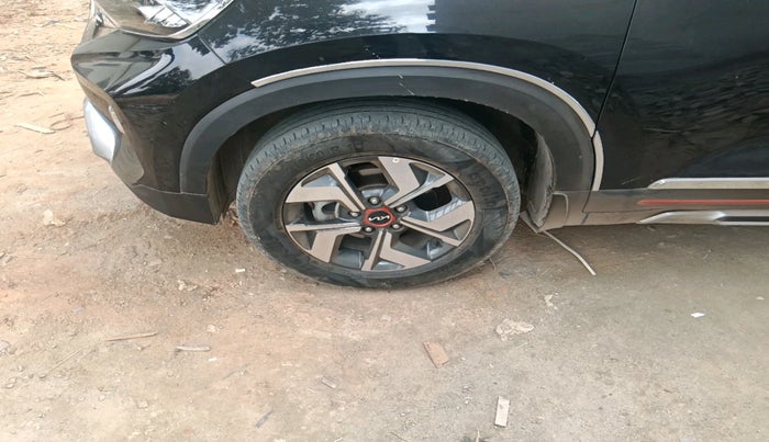 2022 KIA SONET HTX ANNIVERSARY EDITION 1.5, Diesel, Manual, 24,064 km, tyre