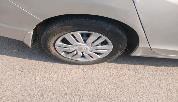 2016 Honda City 1.5L I-VTEC SV, Petrol, Manual, 91,456 km, tyre