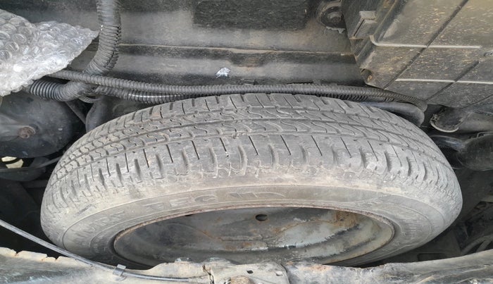 2010 Tata Nano LX, Petrol, Manual, 15,634 km, tyre