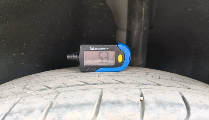 2019 Ford Ecosport TREND+ 1.5L DIESEL, Diesel, Manual, 1,32,162 km, tyre