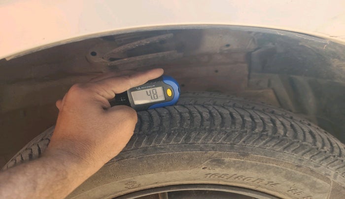 2013 Maruti Swift VXI, Petrol, Manual, 95,753 km, tyre