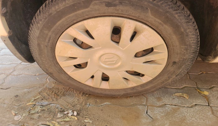 2013 Maruti Swift VXI, Petrol, Manual, 95,753 km, tyre