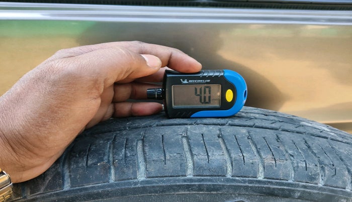 2015 Honda City 1.5L I-VTEC VX, Petrol, Manual, 50,905 km, tyre