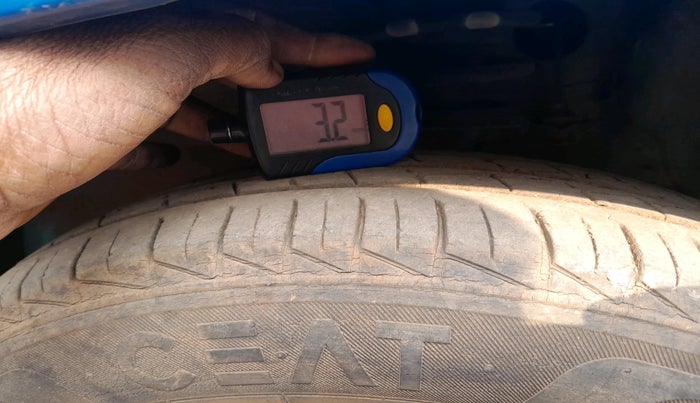 2021 Maruti Alto LXI, Petrol, Manual, 25,00,000 km, tyre