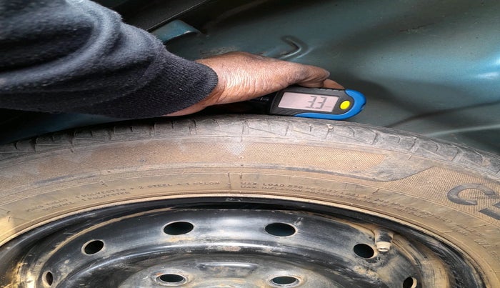 2021 Maruti Alto LXI, Petrol, Manual, 25,00,000 km, tyre