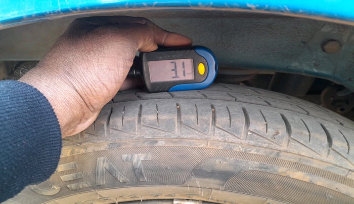 2021 Maruti Alto LXI, Petrol, Manual, 25,00,000 km, tyre