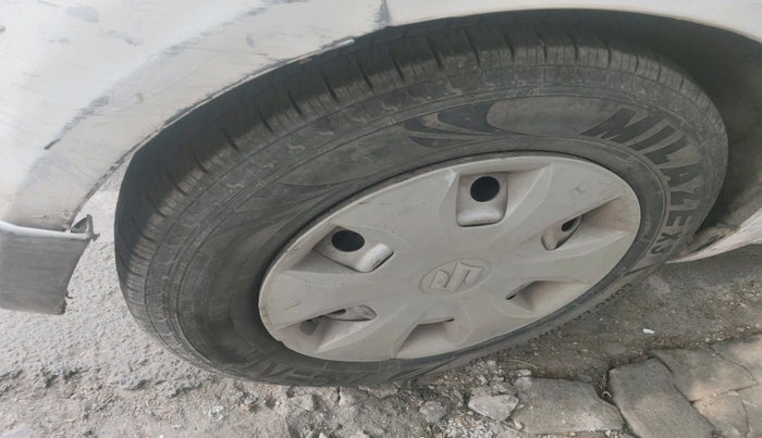 2012 Maruti Ritz LXI, CNG, Manual, 3,97,550 km, tyre