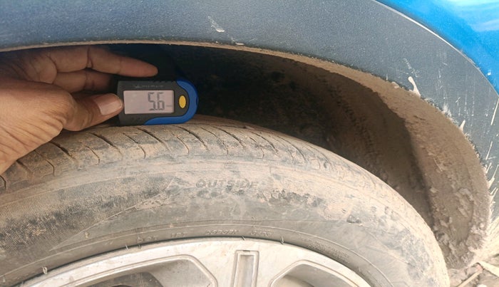 2018 Tata NEXON XM PETROL, Petrol, Manual, 1,52,116 km, tyre