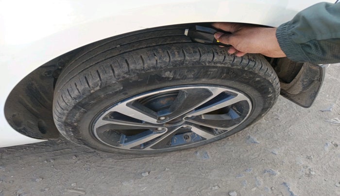 2022 Tata ALTROZ XZ PLUS DIESEL, Diesel, Manual, 44,819 km, tyre