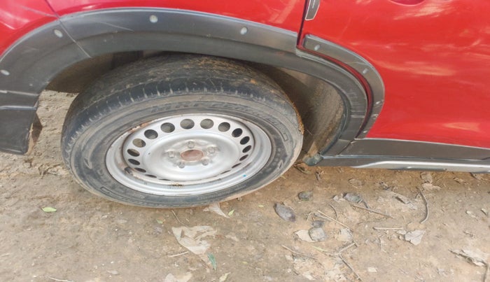 2017 Maruti Vitara Brezza LDI (O), Diesel, Manual, 1,32,812 km, tyre