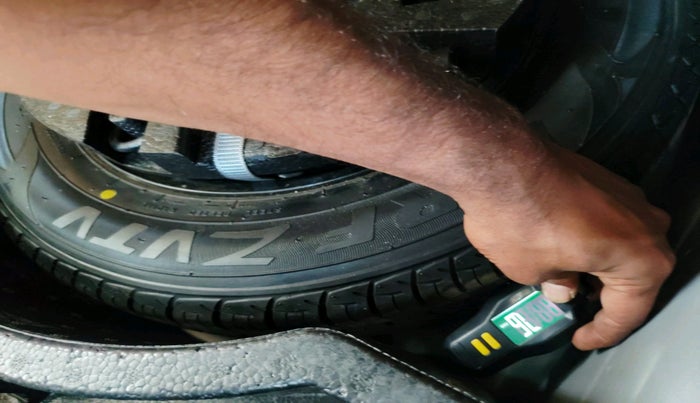 2019 Skoda Rapid STYLE 1.6 MPI, Petrol, Manual, 31,220 km, tyre