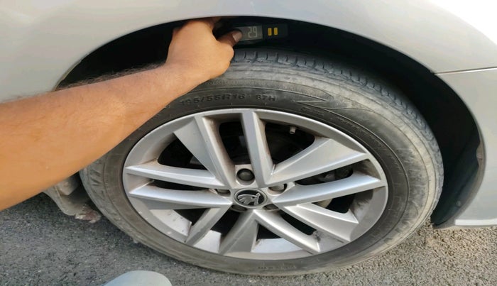 2019 Skoda Rapid STYLE 1.6 MPI, Petrol, Manual, 31,220 km, tyre