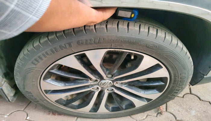 2021 MG HECTOR PLUS SHARP 1.5 PETROL TURBO DCT 6-STR, Petrol, Automatic, 19,540 km, tyre