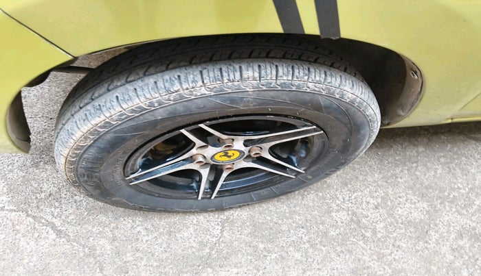 2016 Maruti Alto 800 LXI, Petrol, Manual, 52,588 km, tyre