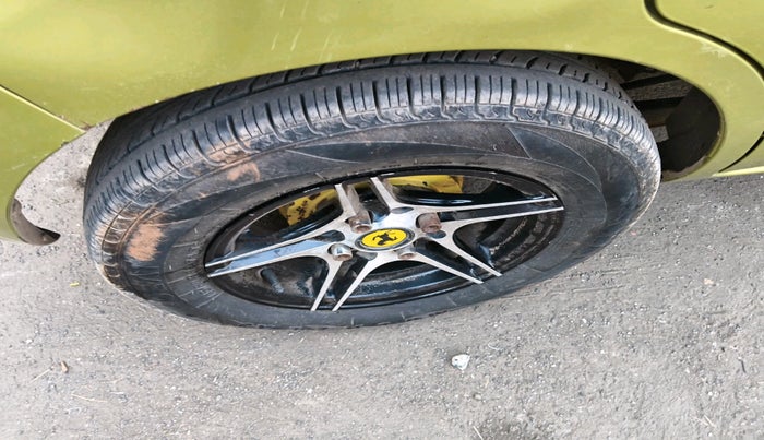 2016 Maruti Alto 800 LXI, Petrol, Manual, 52,588 km, tyre