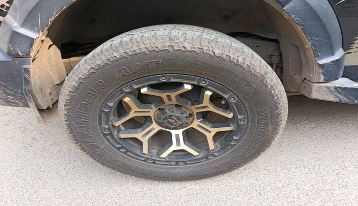 2022 Mahindra Thar LX D AT 4WD HT, Diesel, Automatic, 66,000 km, tyre