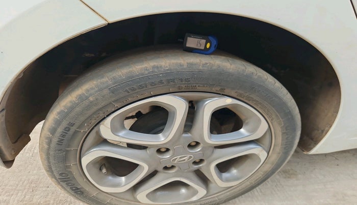 2019 Hyundai Elite i20 SPORTZ PLUS 1.2 DUAL TONE, Petrol, Manual, 49,502 km, tyre