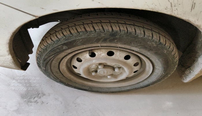 2018 Maruti Wagon R 1.0 LXI CNG, CNG, Manual, 40,032 km, tyre