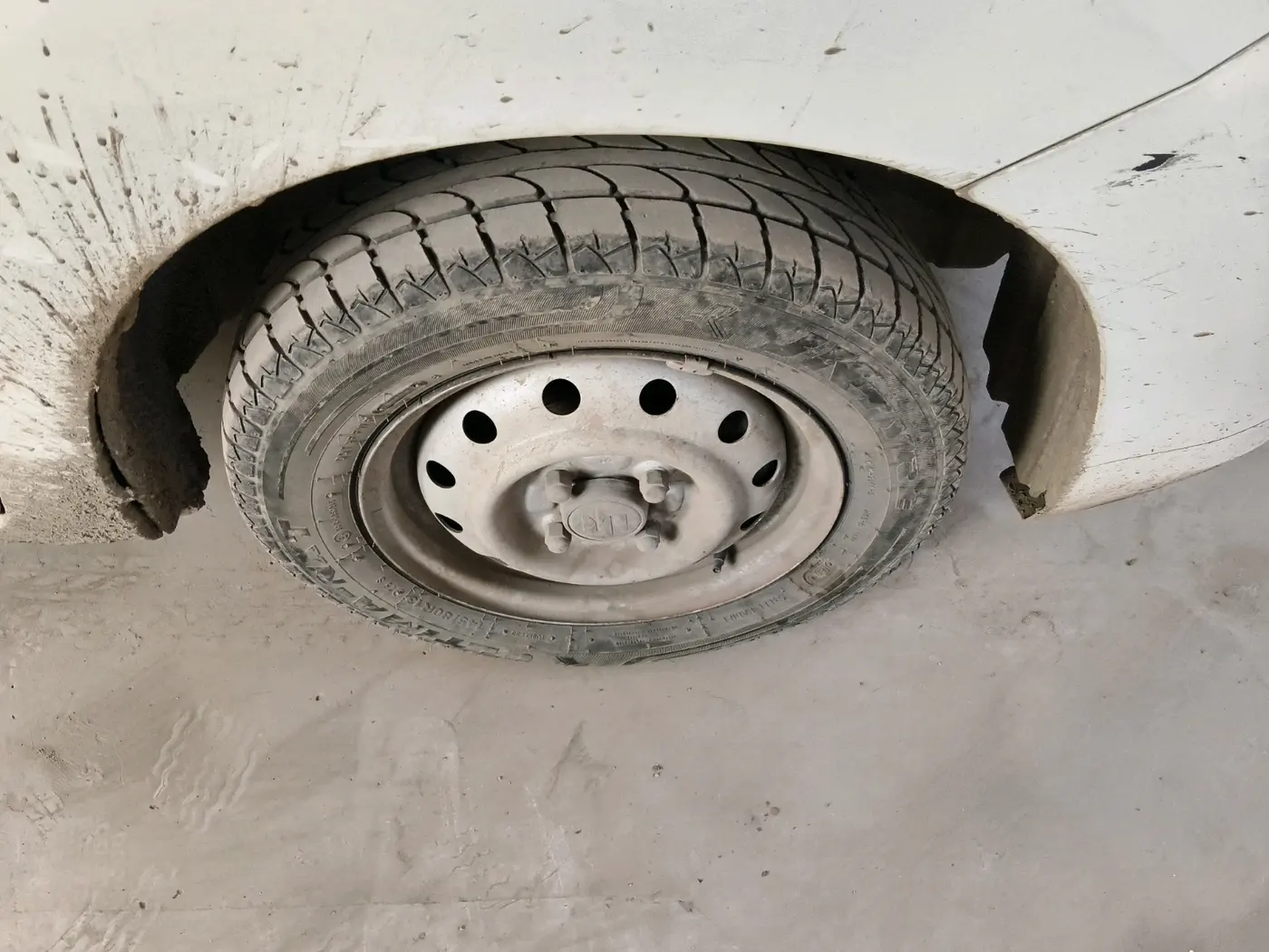 2018 Maruti Wagon R 1.0 LXI CNG, CNG, Manual, 40,032 km, tyre