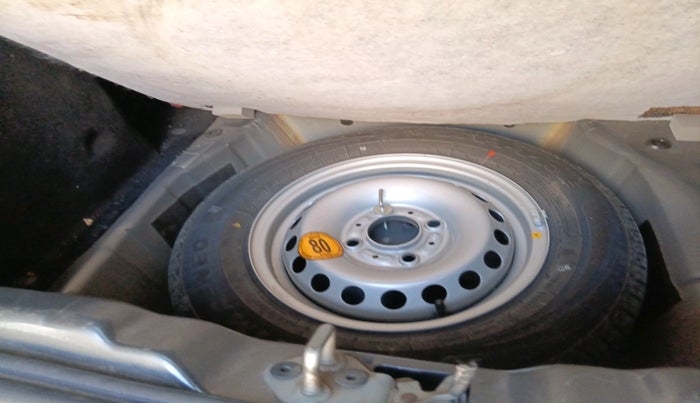 2023 Tata Tiago XT PETROL, Petrol, Manual, 15,325 km, tyre