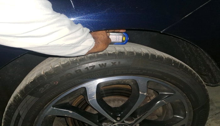 2018 Mercedes Benz C Class C 200 AVANTGARDE, Petrol, Automatic, 57,818 km, tyre