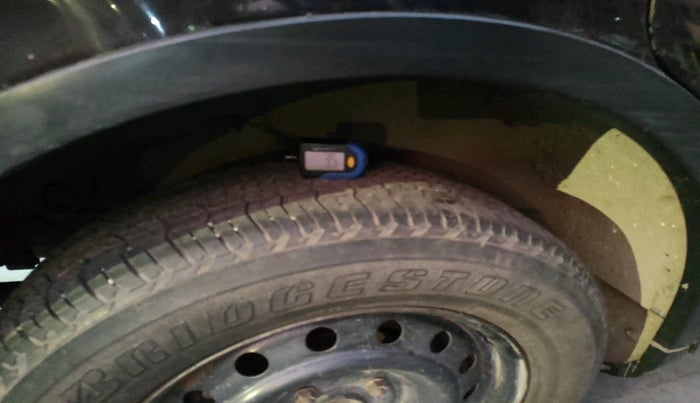 2016 Mahindra XUV500 W6, Diesel, Manual, 86,574 km, tyre