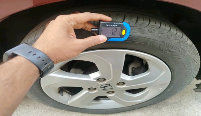 2015 Honda City 1.5L I-VTEC V MT, Petrol, Manual, 61,177 km, tyre