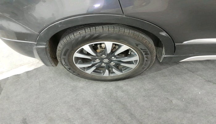 2021 Maruti S Cross ZETA 1.5, Petrol, Manual, 74,079 km, tyre