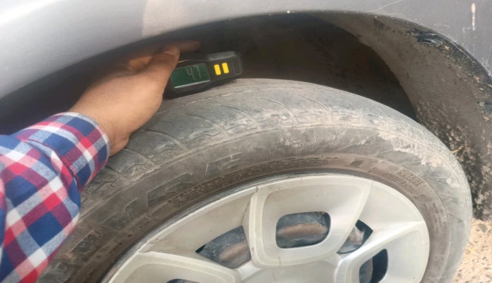 2019 Maruti IGNIS DELTA 1.2, Petrol, Manual, 1,12,448 km, tyre