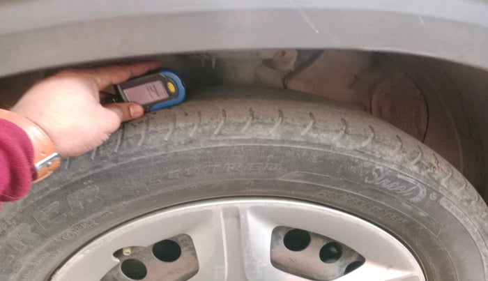 2020 KIA SELTOS HTK 1.5 PETROL, Petrol, Manual, 1,40,575 km, tyre