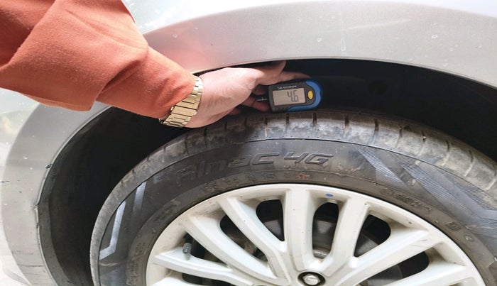 2022 Maruti Dzire ZXI CNG, Petrol, Manual, 51,221 km, tyre