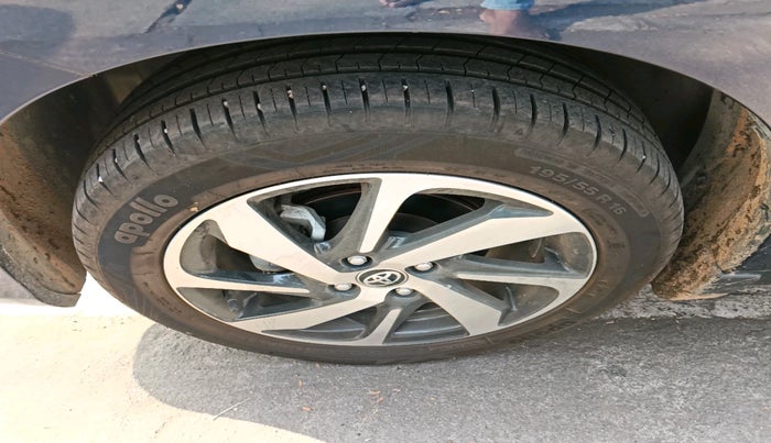 2024 Toyota Glanza G, Petrol, Manual, 12,580 km, tyre