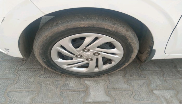 2021 Hyundai AURA S 1.2 CNG, Petrol, Manual, 59,510 km, tyre