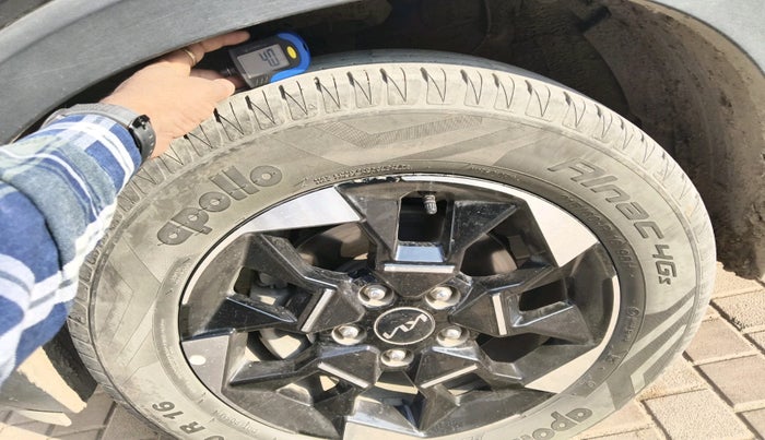 2024 KIA SONET HTX 1.5 AT, Diesel, Automatic, 34,478 km, tyre