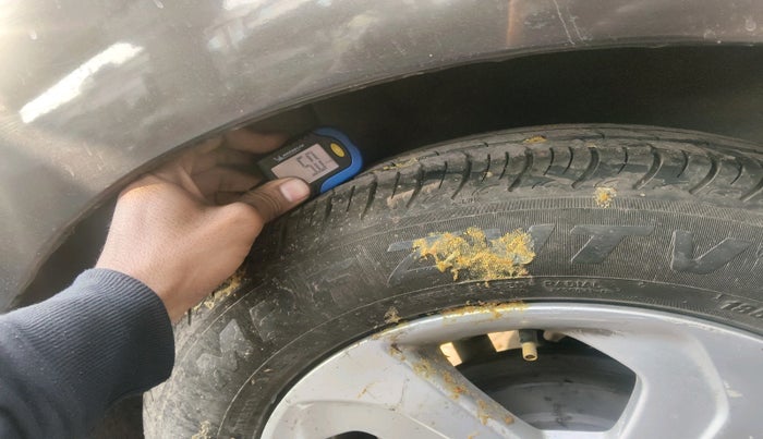 2015 Honda City 1.5L I-VTEC VX, Petrol, Manual, 1,10,575 km, tyre