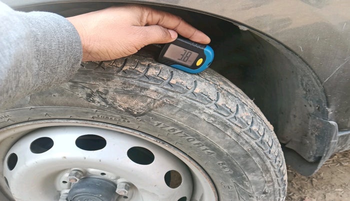 2020 Tata Tiago XE PETROL, Petrol, Manual, 71,822 km, tyre