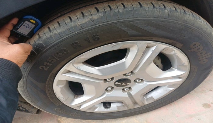 2021 KIA SONET HTK PLUS 1.0 IMT, Petrol, Manual, 61,271 km, tyre