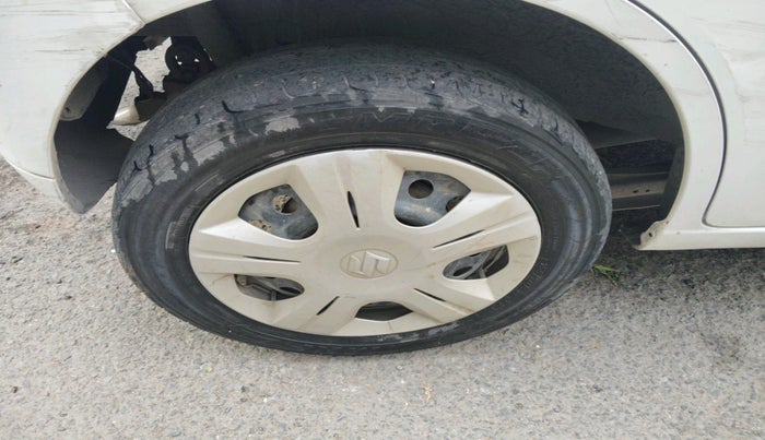 2014 Maruti Wagon R 1.0 VXI, Petrol, Manual, 1,09,004 km, tyre