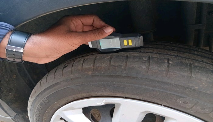 2020 Tata NEXON XM DIESEL, Diesel, Manual, 92,511 km, tyre