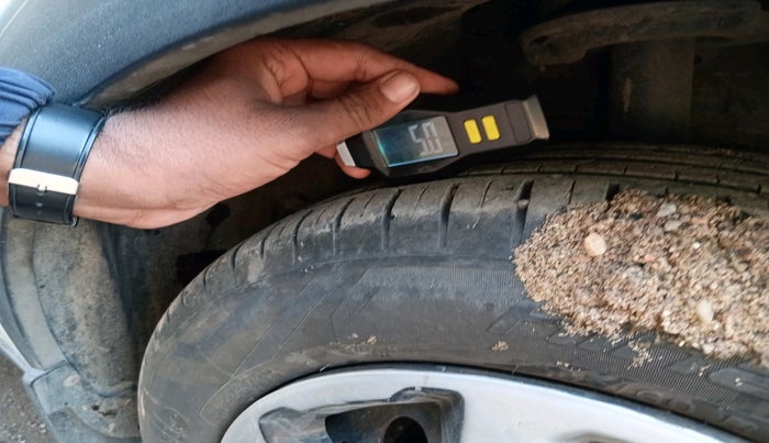 2020 Tata NEXON XM DIESEL, Diesel, Manual, 92,511 km, tyre