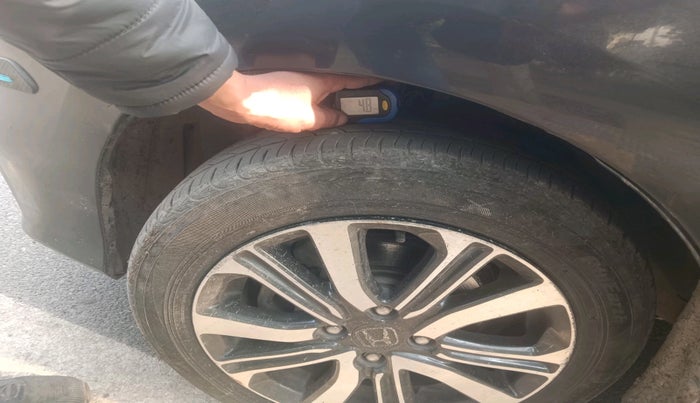 2017 Honda City 1.5L I-VTEC V MT, Petrol, Manual, 58,860 km, tyre