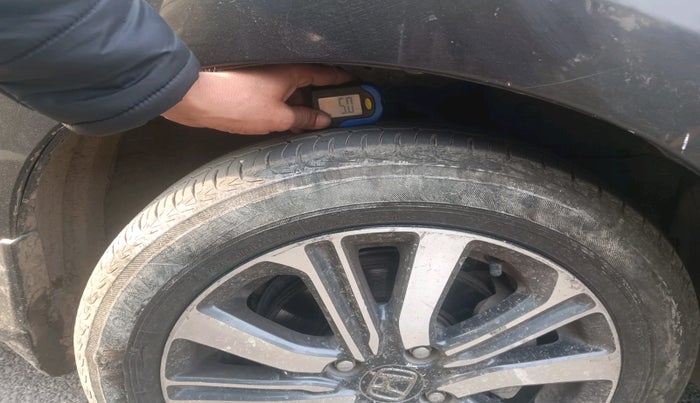 2017 Honda City 1.5L I-VTEC V MT, Petrol, Manual, 58,860 km, tyre